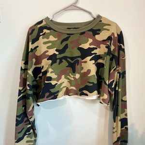 Camo Crop Sweatshirt